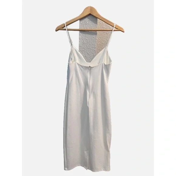 Lulu’s White Dress - Picture 2 of 2